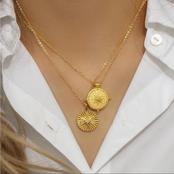 NEW 18k Gold Plated Ancient Sun Layering Necklace - Picture 6 of 11